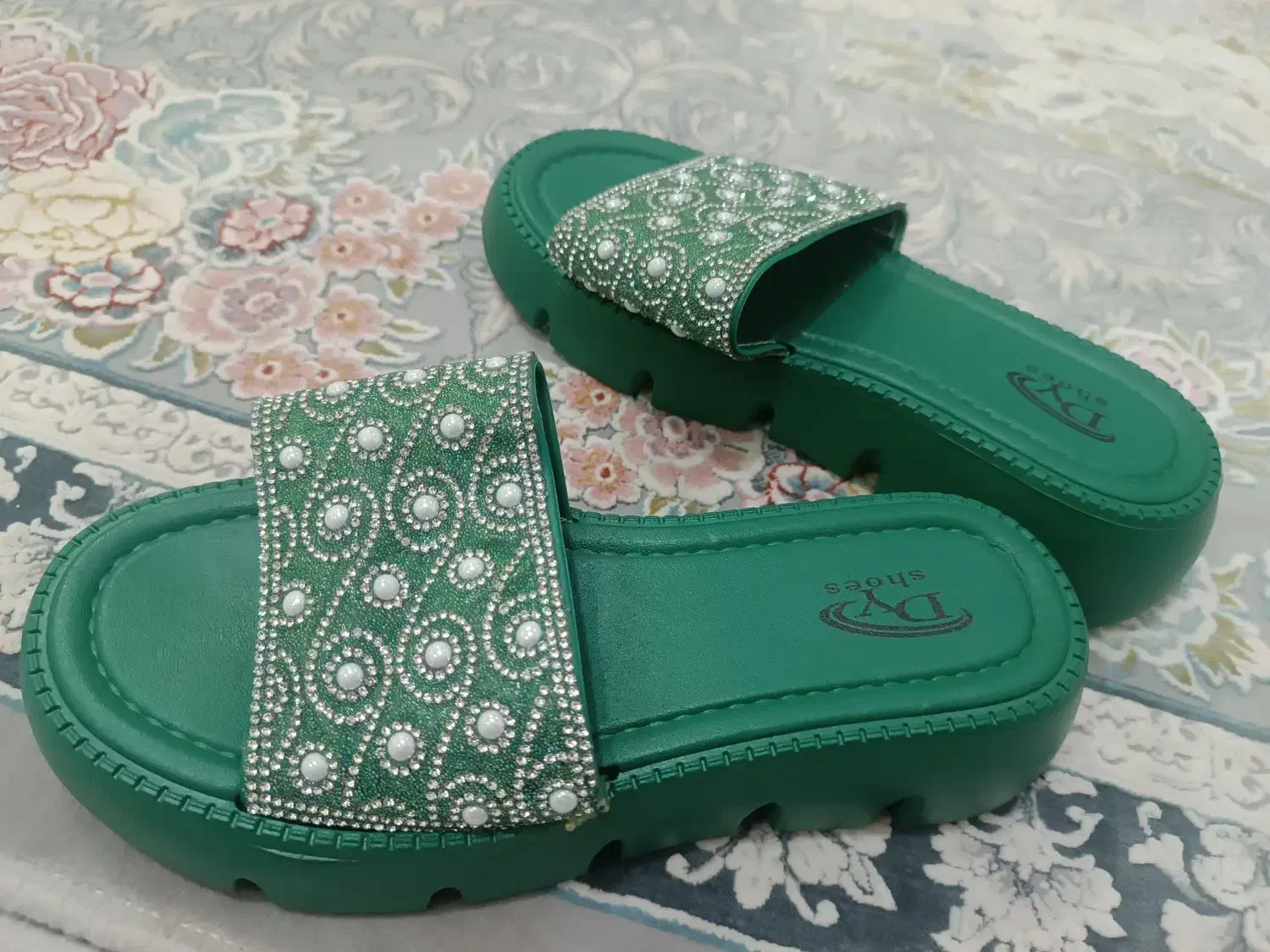 صندل،دمپایی|کیف، کفش، کمربند|مریوان, |دیوار