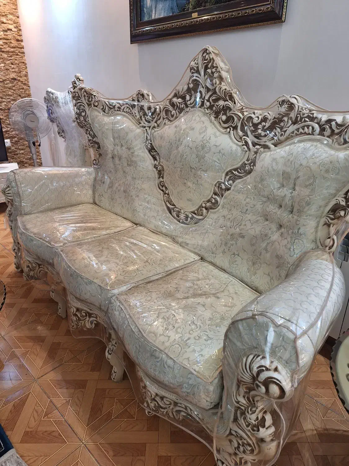 فروش مبل سلطنتی|مبلمان خانگی و میز عسلی|صومعهسرا, |دیوار