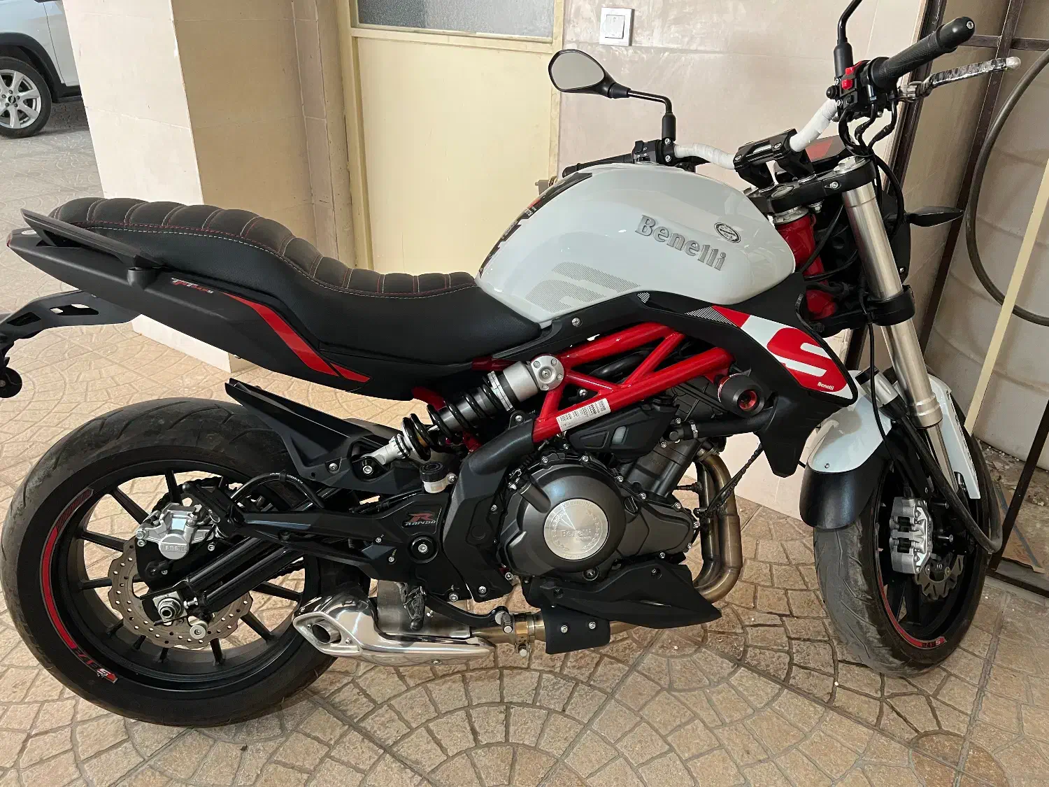 بنلی جفت۳۰۰|موتورسیکلت|قم, امامزاده ابراهیم|دیوار