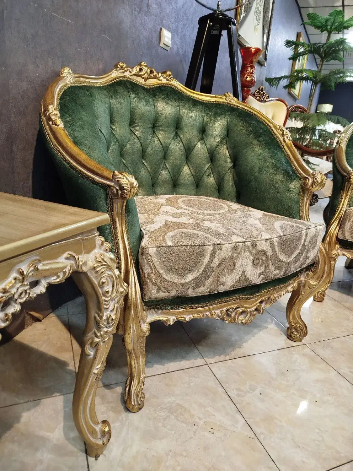 مبل کلاسیک مدل ایتالیایی|مبلمان خانگی و میز عسلی|تهران, یافت آباد جنوبی|دیوار