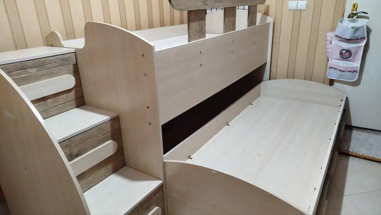 مبل راحتی،ناهارخوری ۴ نفره،تخت دونفره و تخت دوطبقه|مبلمان خانگی و میز عسلی|تهران, پردیسان|دیوار