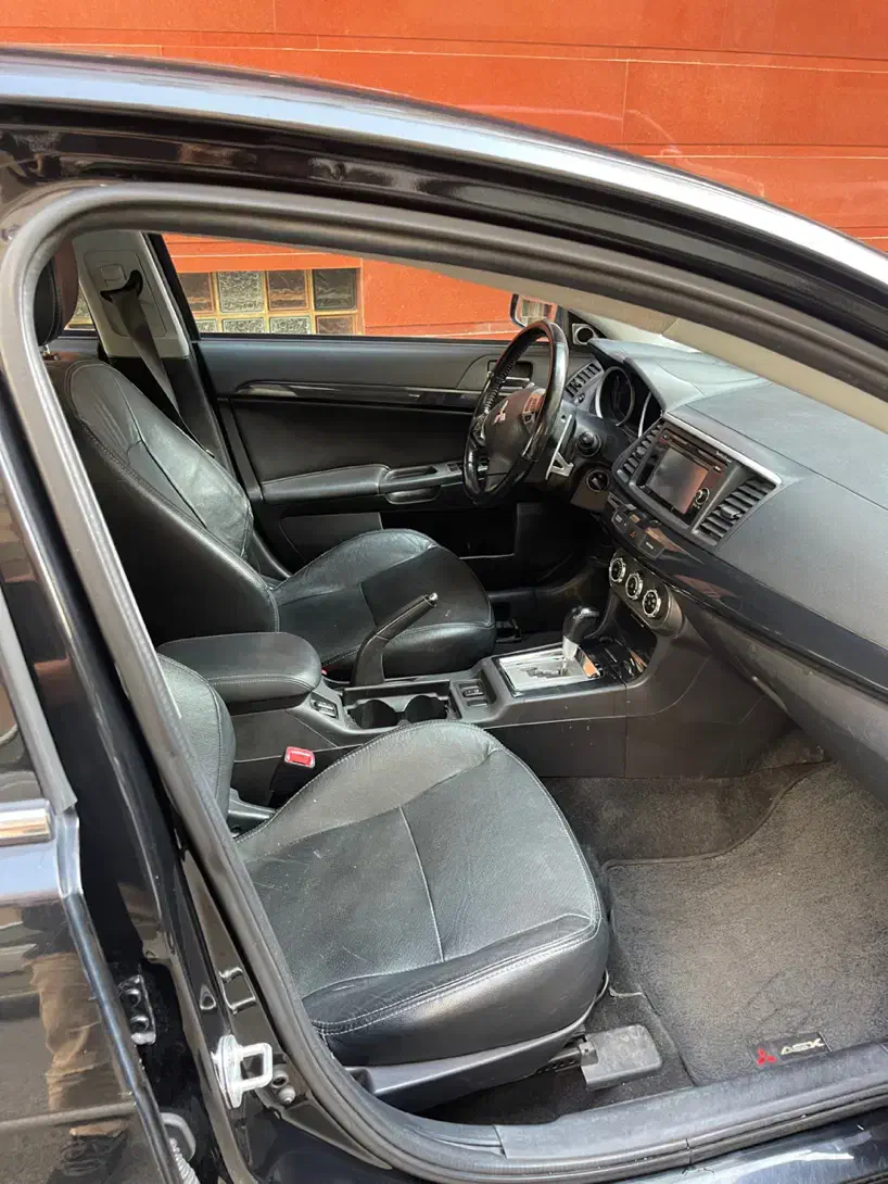 میتسوبیشی لنسر ۱۸۰۰ سی سی|خودرو سواری و وانت|تبریز, |دیوار