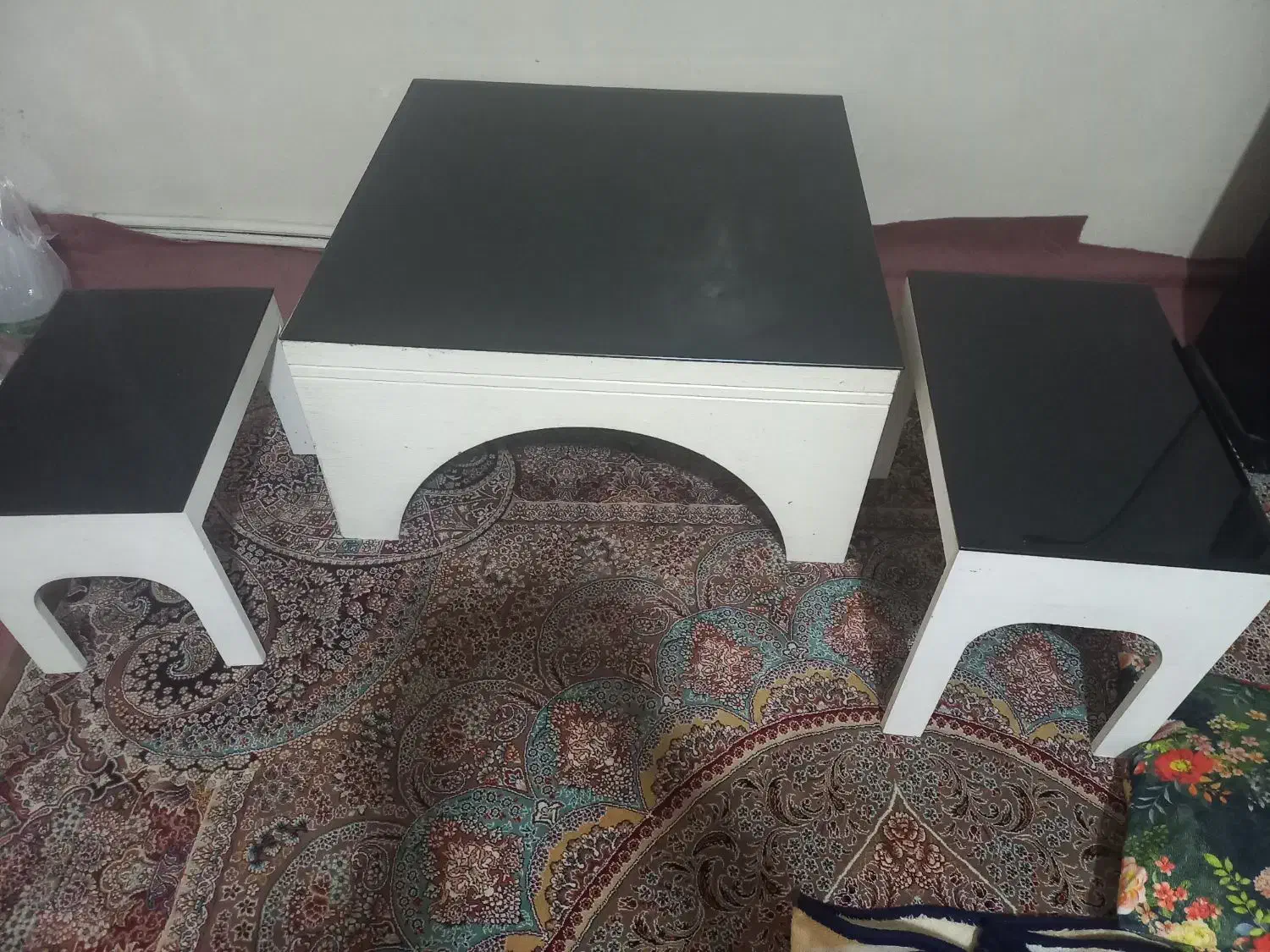 یک دست میز عسلی|مبلمان خانگی و میز عسلی|اسلام‌شهر, شهرک مفیدی|دیوار