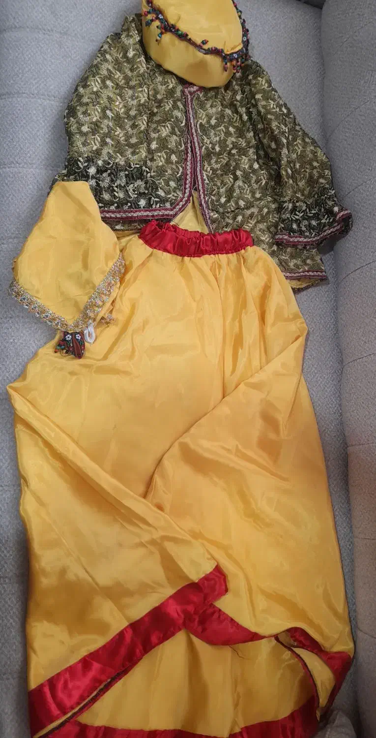 لباس محلی|لباس|تبریز, |دیوار