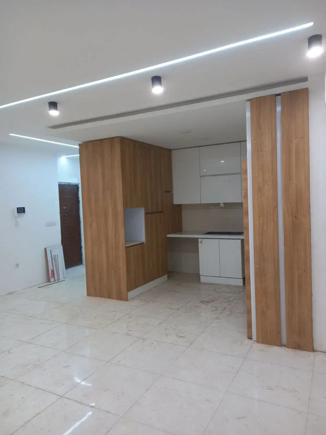 نیازمند مونتاژ کار وبرشکار ام دی اف|استخدام صنعتی، فنی، مهندسی|شیراز, گچی|دیوار