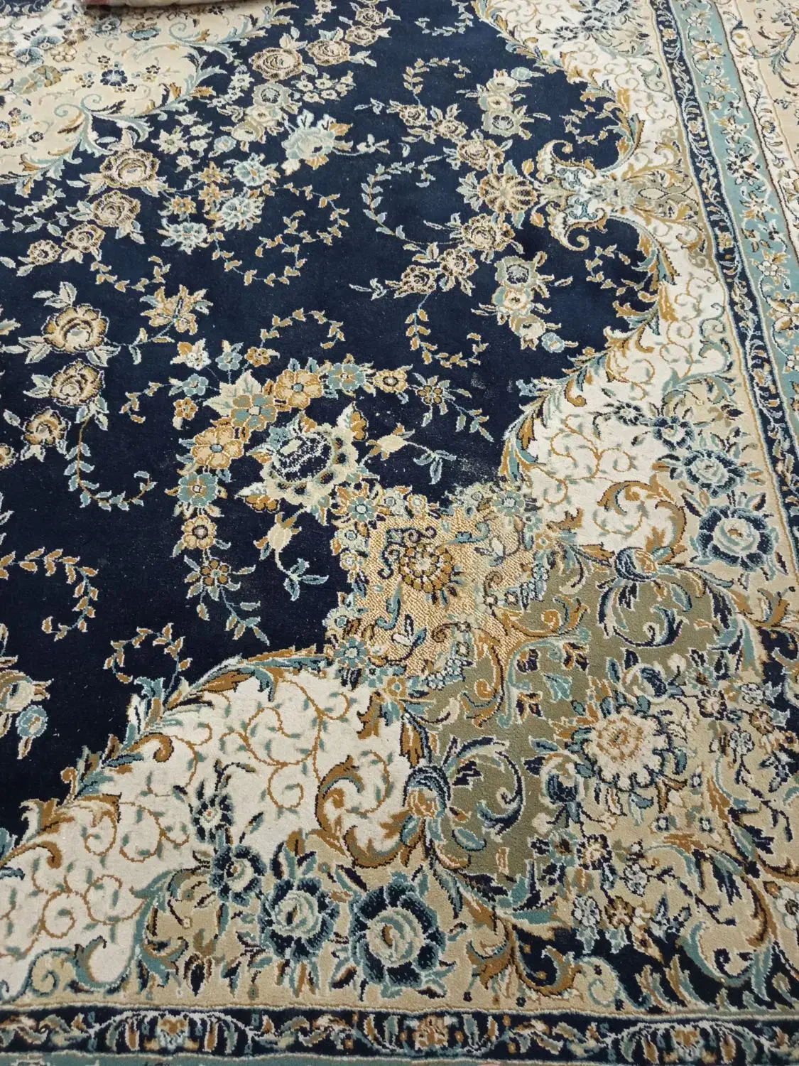 دوعددفرش یکی دوازده متری ویکی شش متری هم طرح|فرش|کرج, شهرک ظفر|دیوار