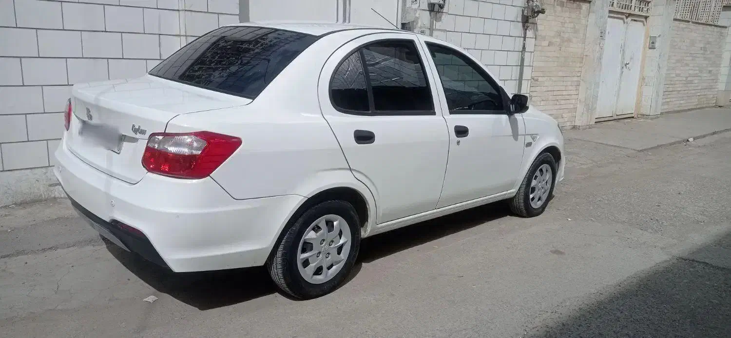 ساینا دوگانه فابریک|خودرو سواری و وانت|کرمانشاه, |دیوار