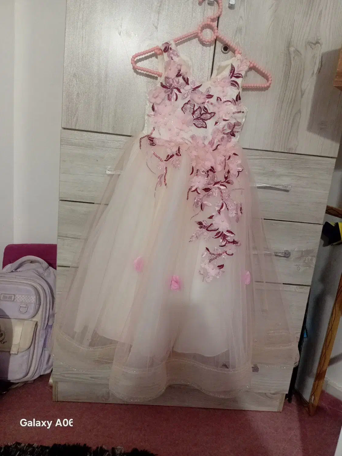 لباس مجلسی بچگانه|لباس|چالوس, |دیوار