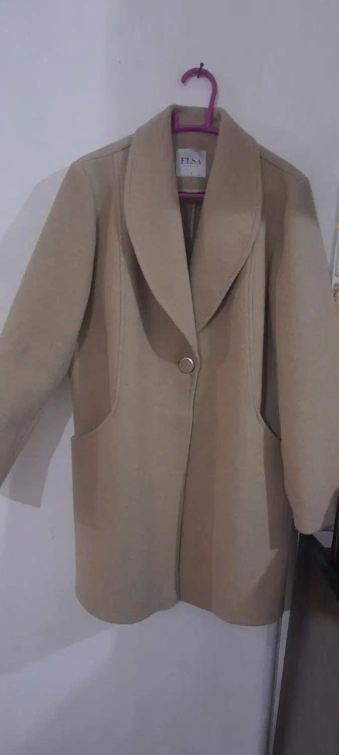 پالتو فوتر|لباس|رباطکریم, نصیرشهر|دیوار