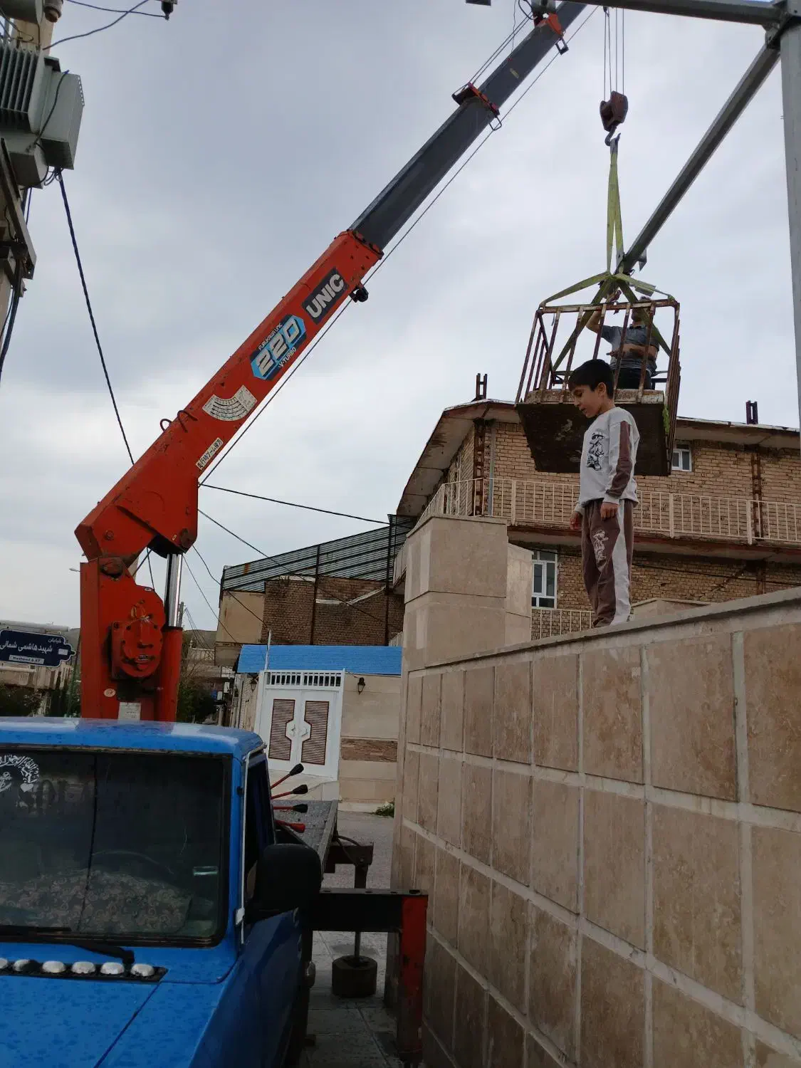 جرثقیل نیسانی|خودرو سنگین|دره شهر, |دیوار