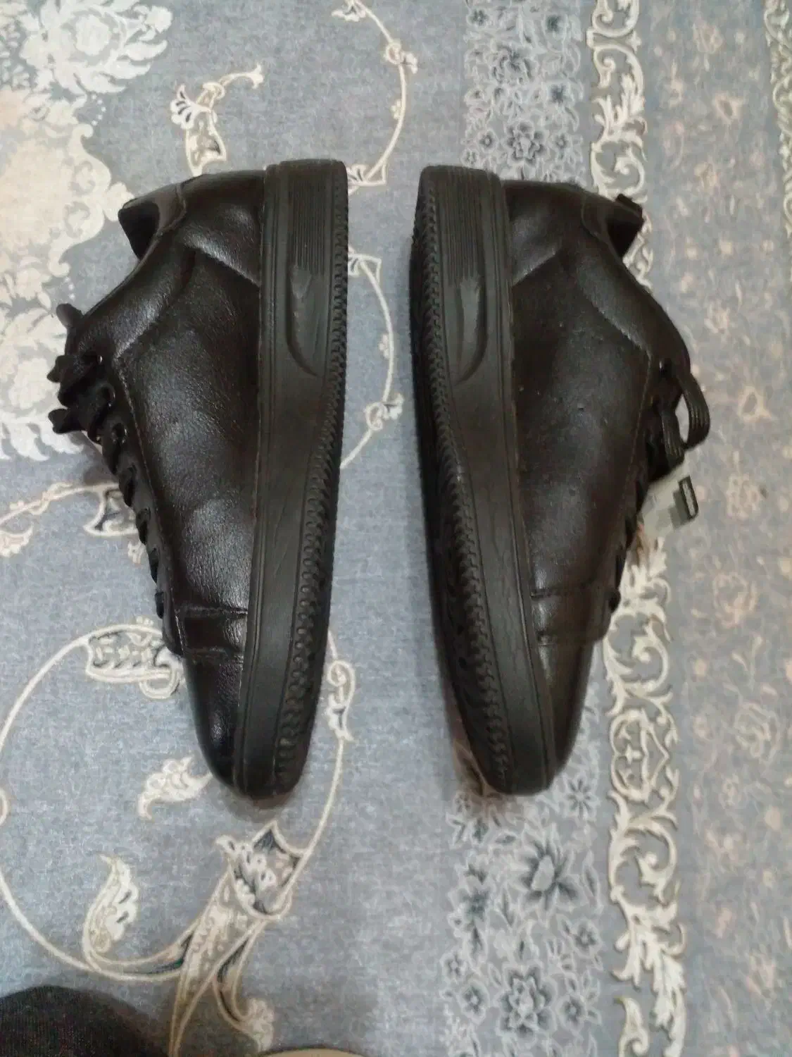 کتونی خارجی adidas اصل سایز 41 آکبند نو|کیف، کفش، کمربند|رشت, استقامت ۱|دیوار