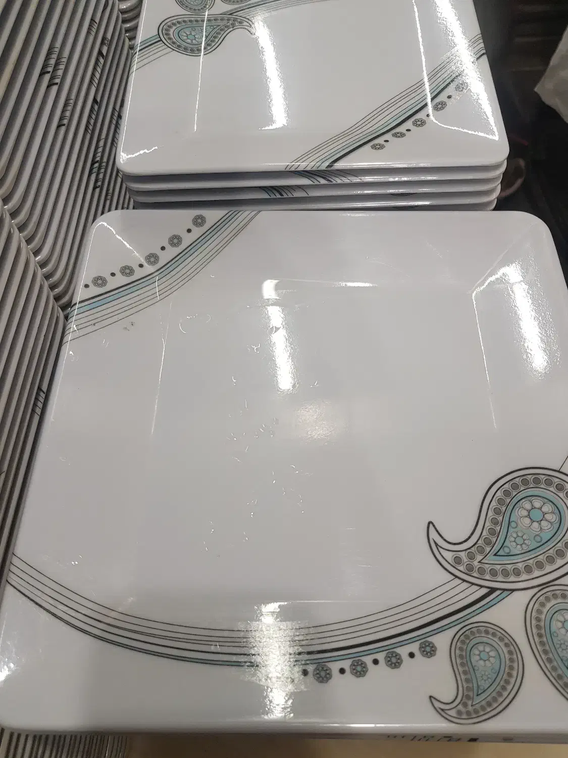 ظروف آرکوپال.چینی ولامین|ظروف سرو و پذیرایی|خوی, |دیوار