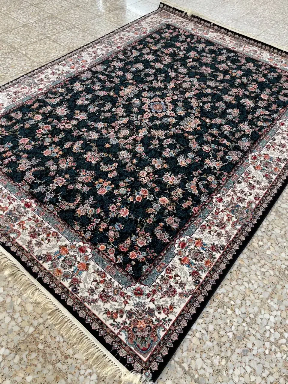 فرش نقشه آرمیتا سنگین وزن با ضمانت نامه 7 ساله|فرش|تهران, شهرک شریعتی|دیوار