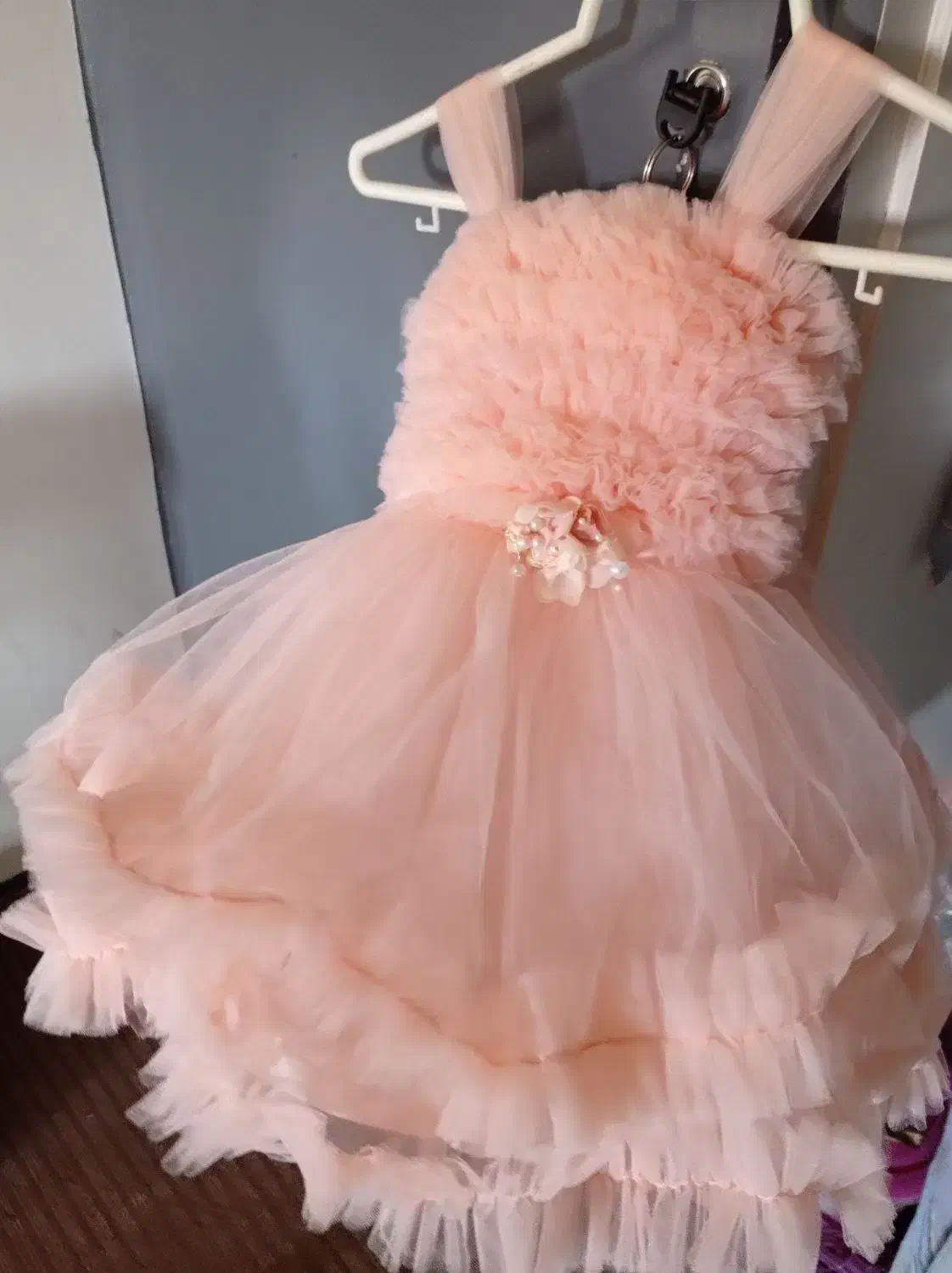 شیفون خوش رنگ و شیک بچه گانه نو|کفش و لباس بچه|فولادشهر, B2|دیوار