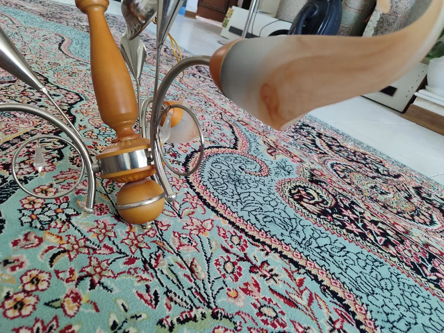 لوستر سه شاخه همراه با دیوارکوب فقط۵۰۰تومان|لوستر و چراغ آویز|مشهد, شاهد (شهرک غرب)|دیوار