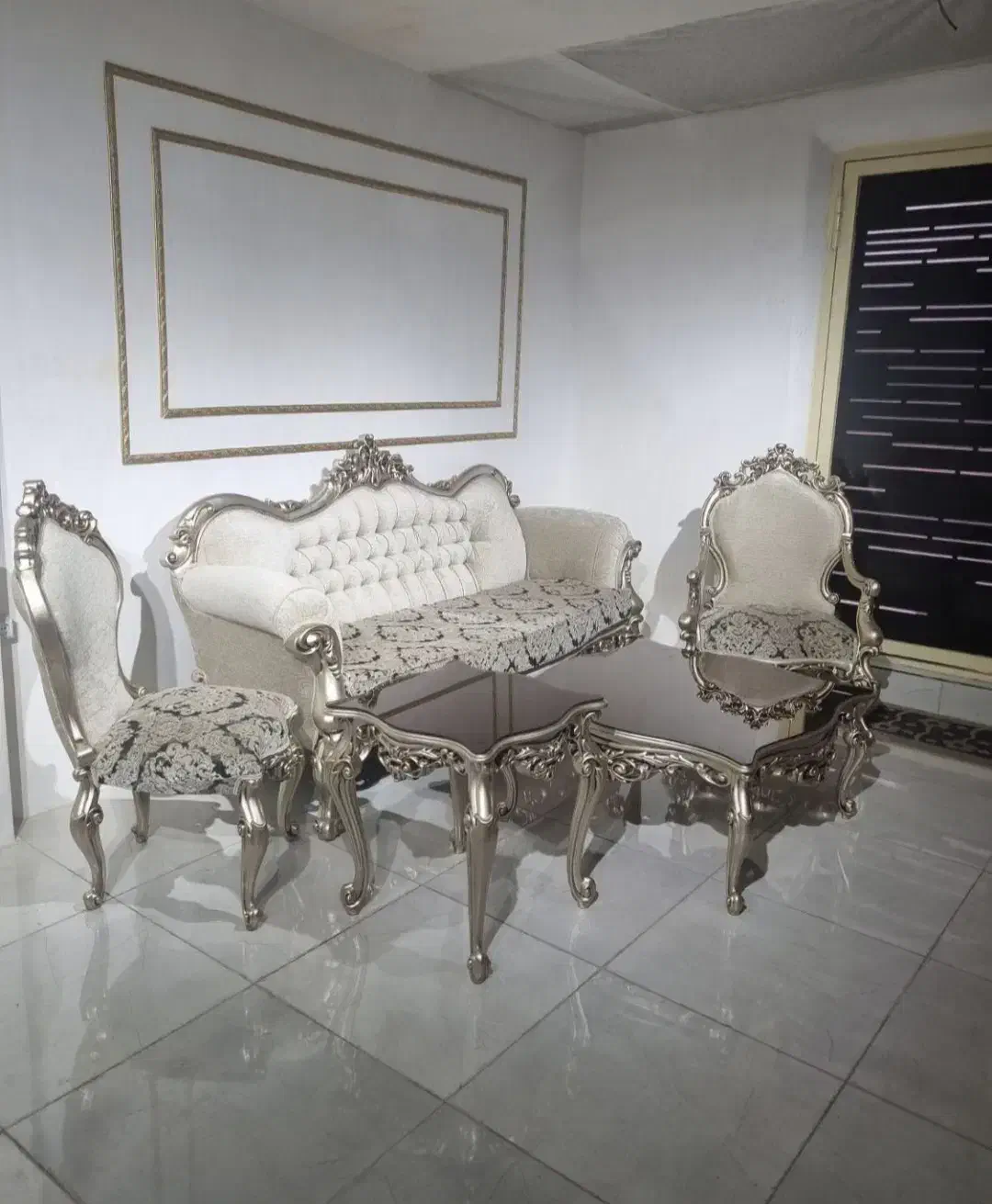 مبل چراغان دورومنبت|مبلمان خانگی و میز عسلی|همدان, |دیوار