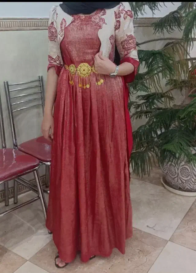 لباس کوردی|لباس|قروه, |دیوار