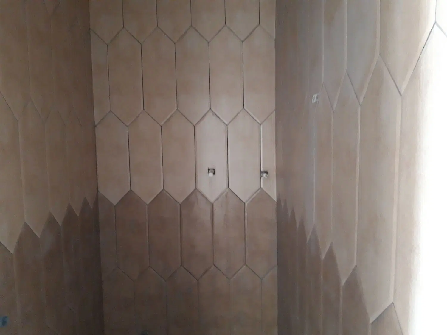 استخدام کاشیکار. سیمانکار. موزایک. نصب پله|استخدام معماری، عمران و ساختمانی|کرمانشاه, |دیوار