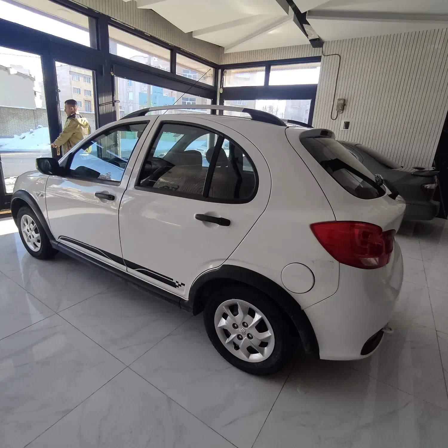 ماشین کویک arمدل 402|خودرو سواری و وانت|مریوان, |دیوار