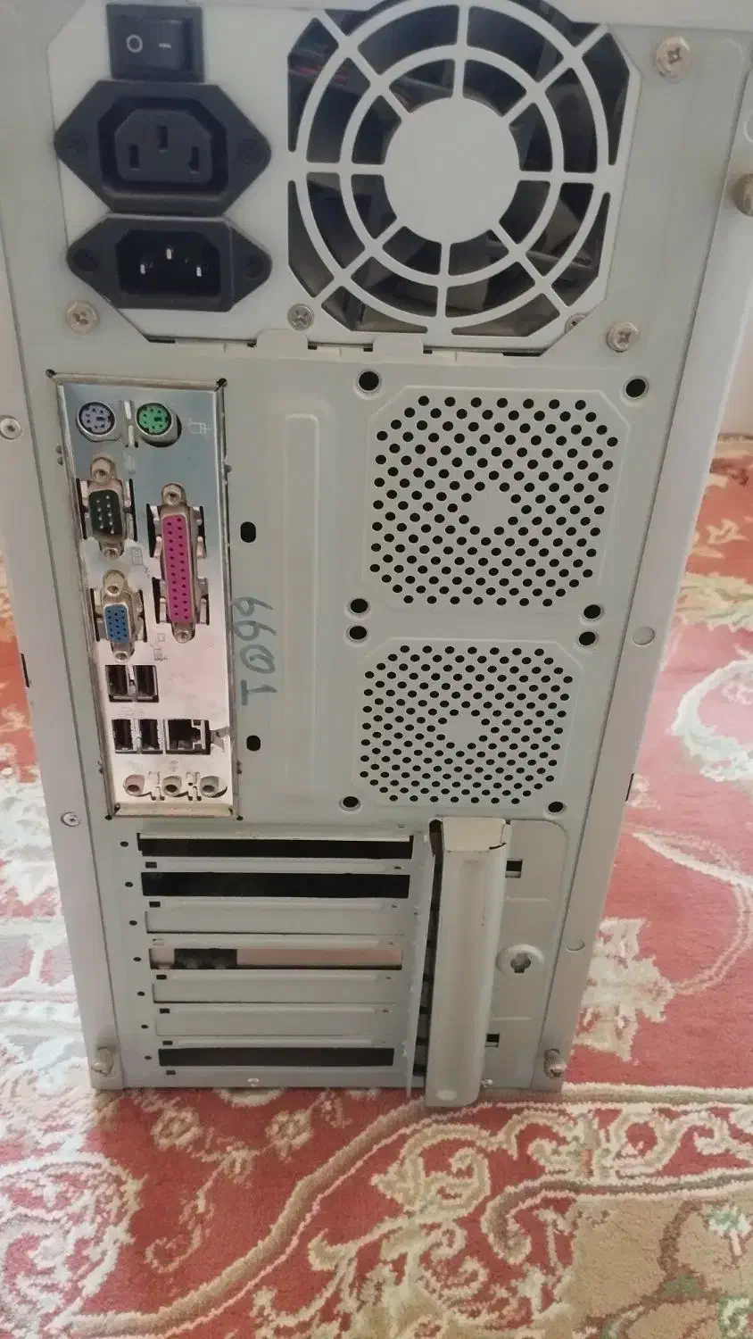 کیس و مانیتور|رایانه رومیزی|تبریز, |دیوار