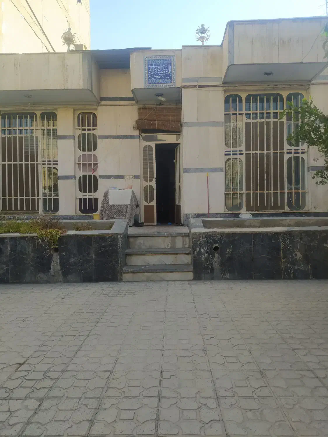 منزل ویلایی جهت رهن و اجاره 300 متری|اجارهٔ خانه و ویلا|شیراز, هفت تنان|دیوار