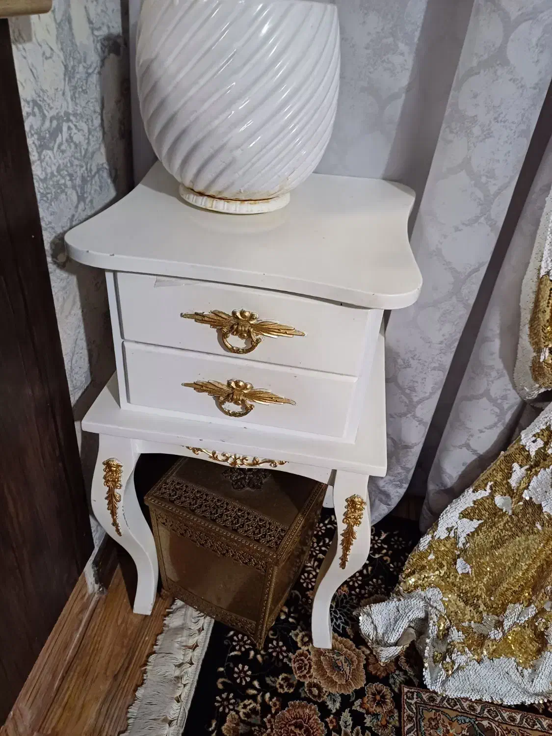 میز تلفن کاملا سالم|میز تلفن|کرج, خرمدشت|دیوار