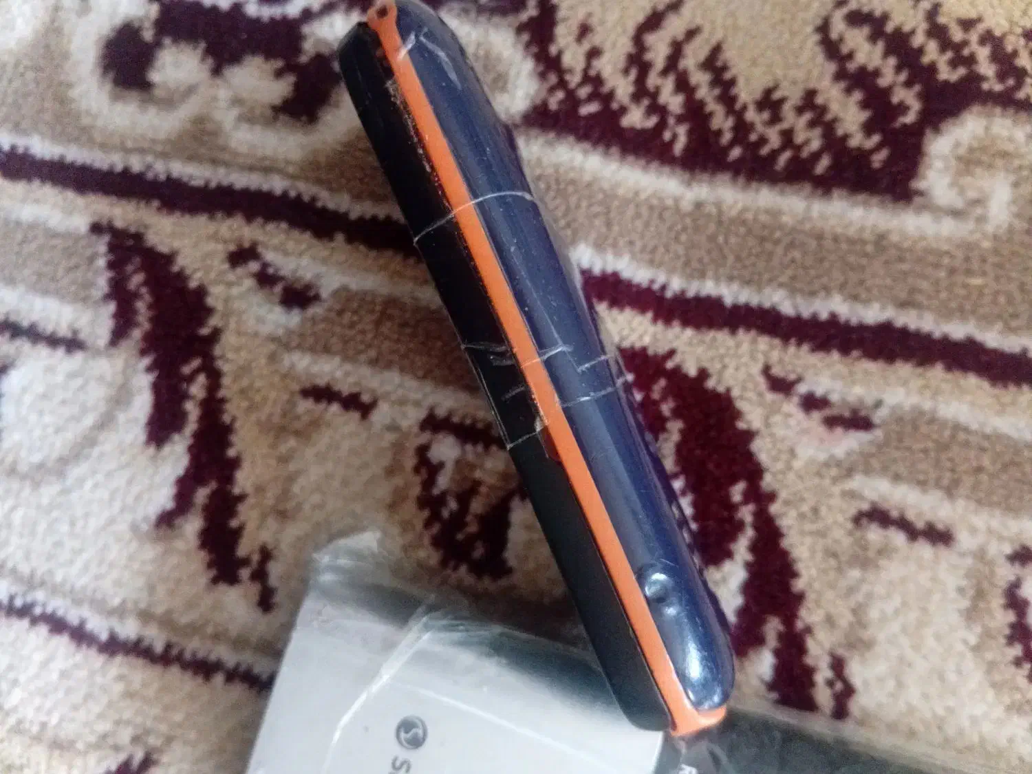 گوشی پنج ونیم|موبایل|ایوان, |دیوار