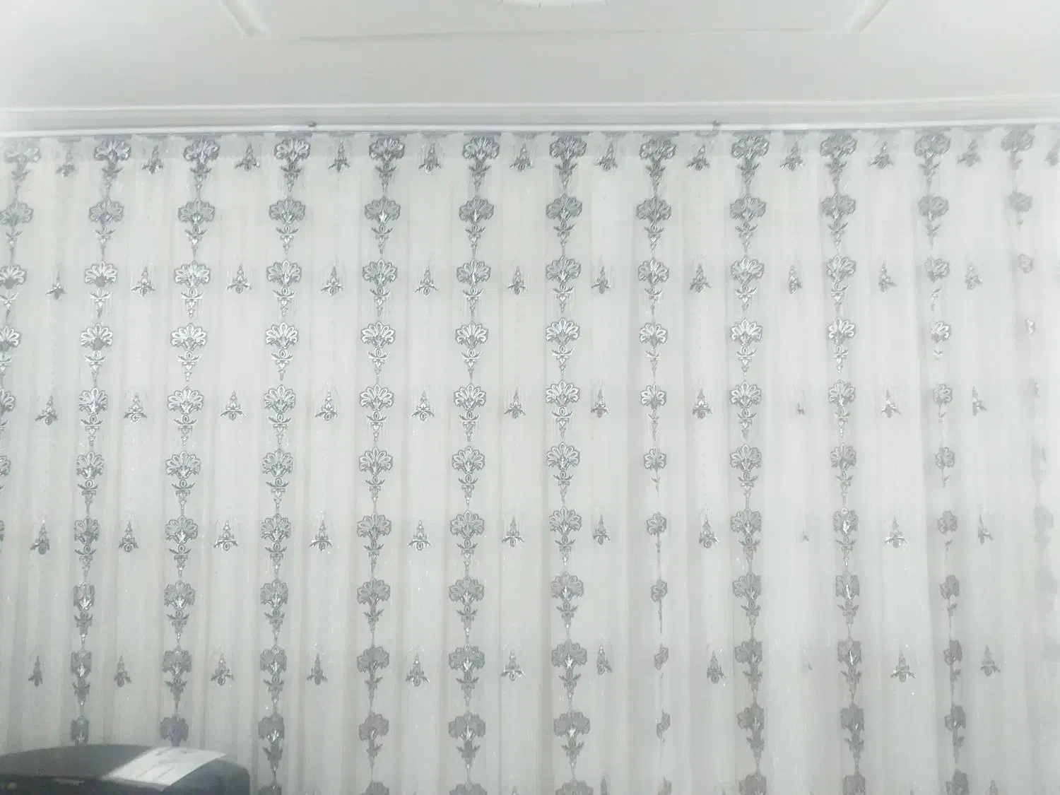 پرده|پرده، رانر، رومیزی|زرنه, |دیوار