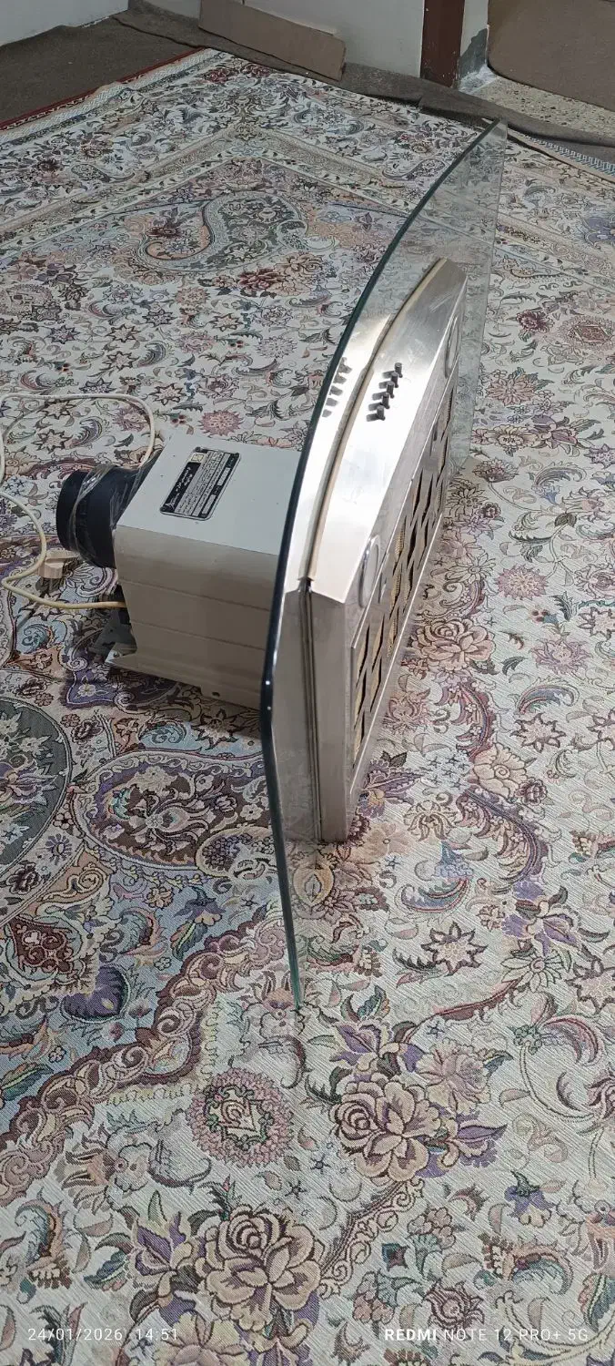 هود اخوان در حد نو|هود|رامهرمز, |دیوار