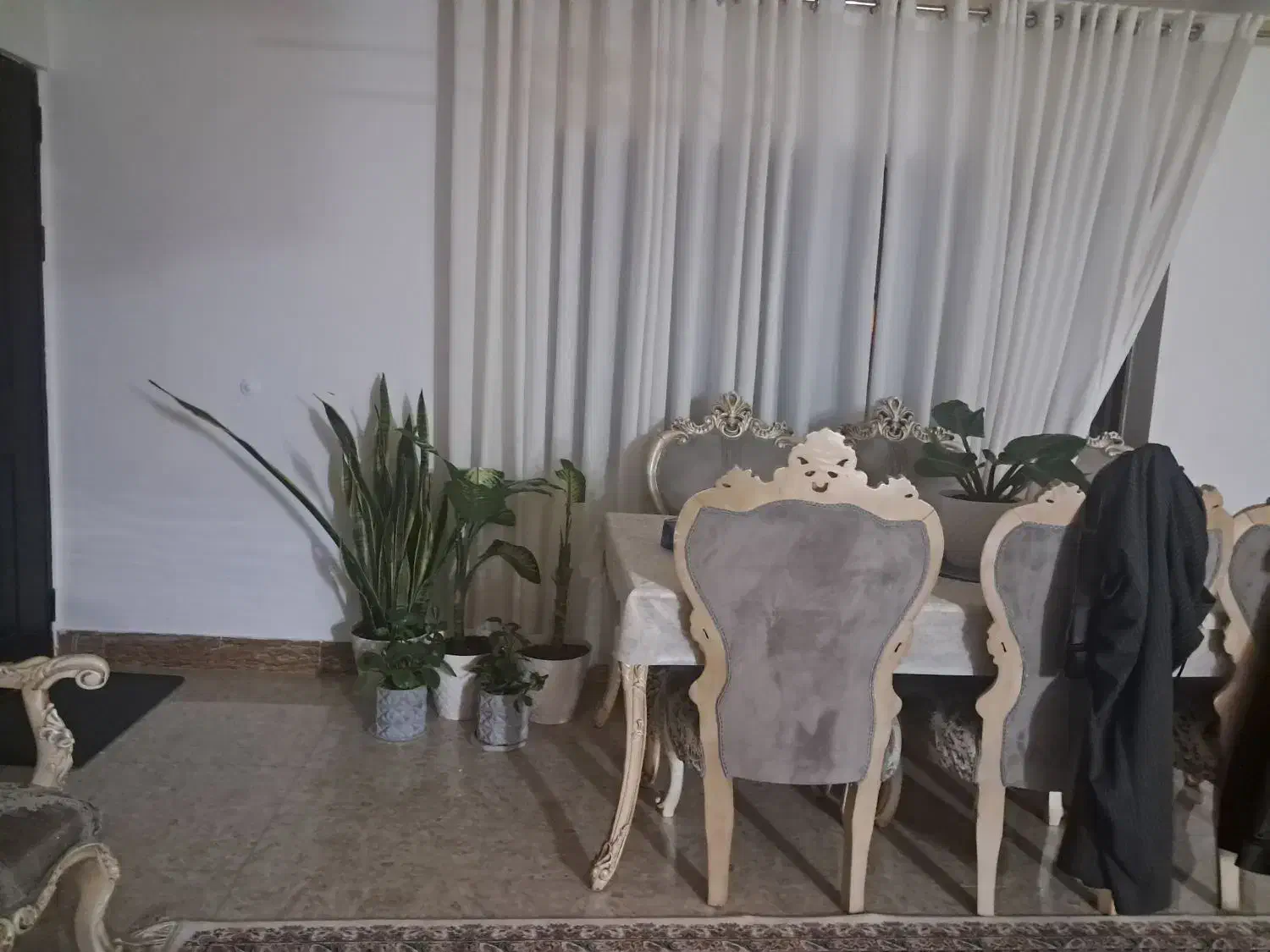 نظافت منزل ونگهداری کودک|استخدام سرایداری و نظافت|محمودآباد, |دیوار