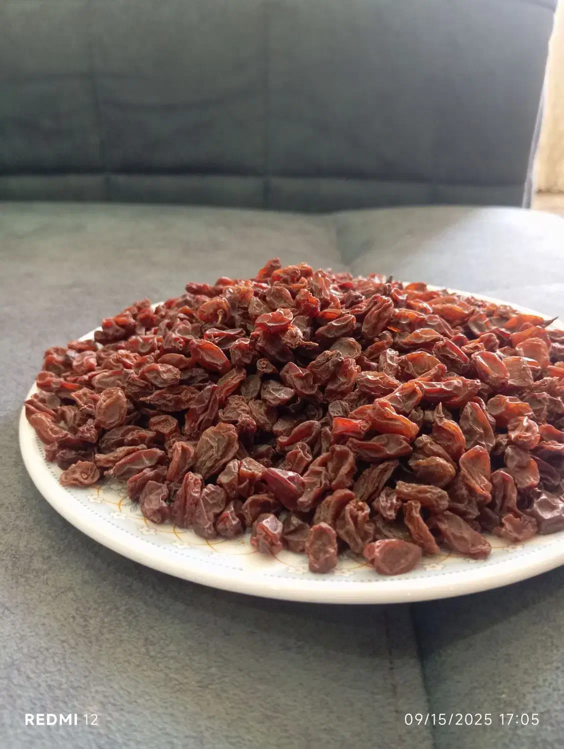 کشمش  اعلا|خوردنی و آشامیدنی|شیراز, بعثت|دیوار