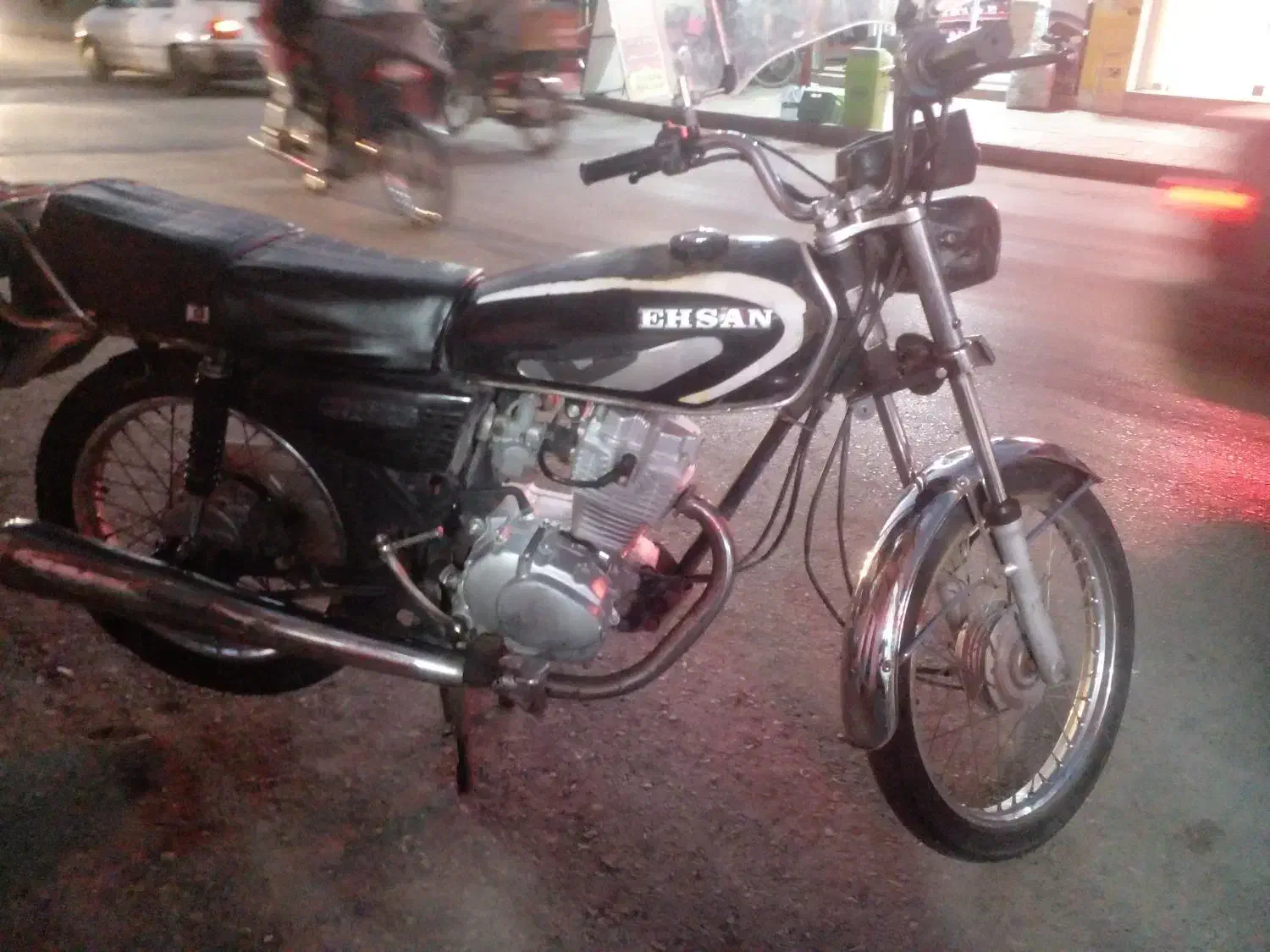 متوراحسان ۹۳مدارک تکمیل|موتورسیکلت|همدان, |دیوار