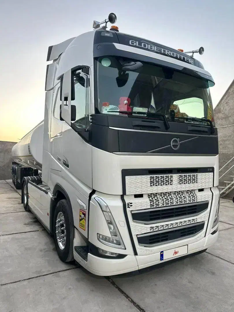 اف اچ نیوفیس ۲۰۲۱ ایسو در حد|خودرو سنگین|اسفراین, |دیوار