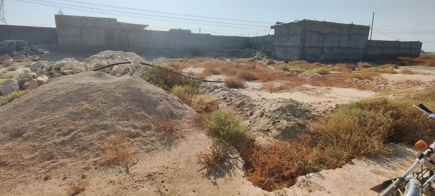 زمین دهقاید.بامصالح.برق.آب|فروش زمین و ملک کلنگی|برازجان, |دیوار