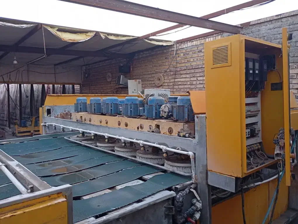 به راننده وانت،نیسان جهت کار در قالیشویی نیازمندیم|استخدام حمل و نقل|قنوات, |دیوار