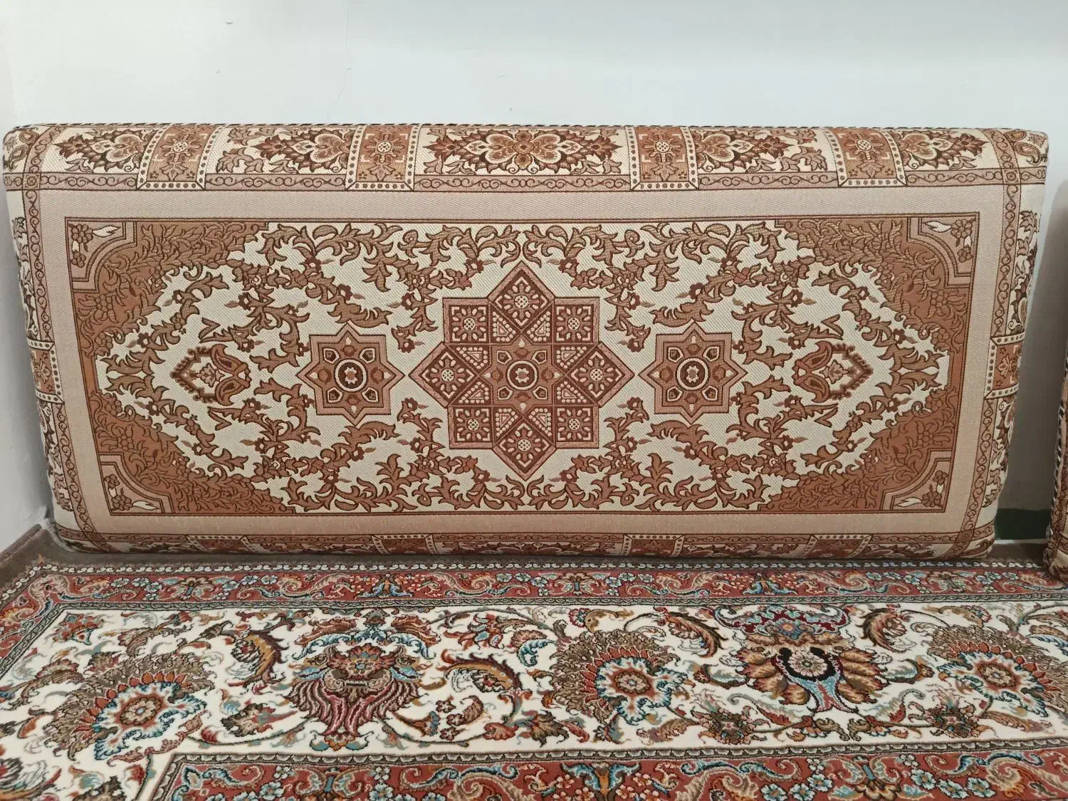 پشتی|پشتی|تربت‌حیدریه, پائین ولایت|دیوار