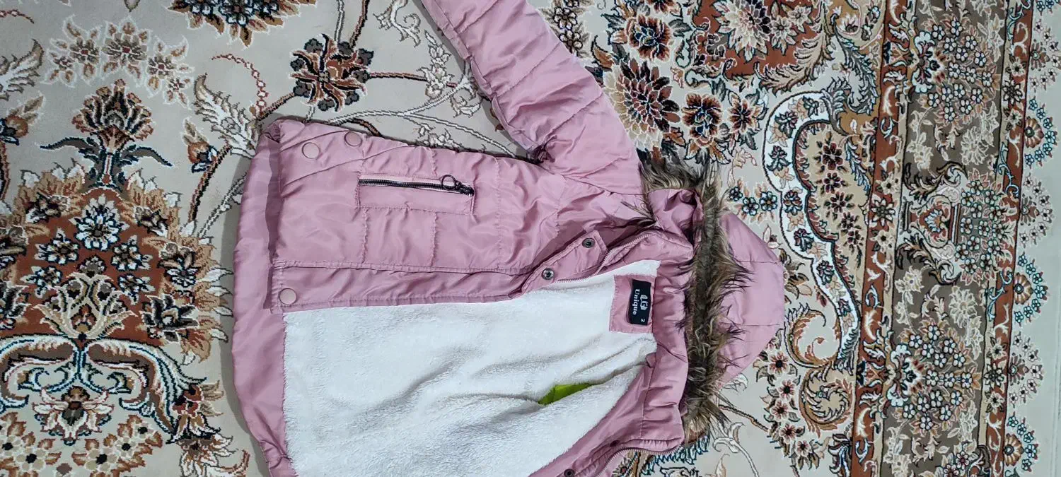 تعدادی لباس دخترانه مناسب۴تا۶سال|حراج|قم, کلهری|دیوار