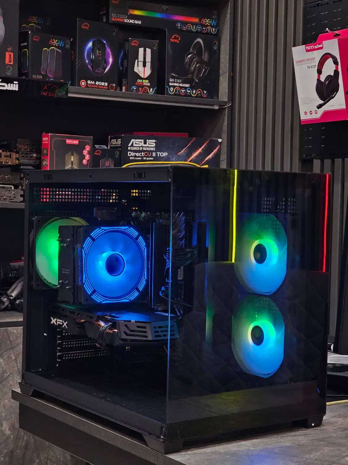 کیس گیمینگ رندرینگ/گرافیک۸گیگ/نسل۱۲/قوی تر از ps4|رایانه رومیزی|مشهد, کوه سنگی|دیوار