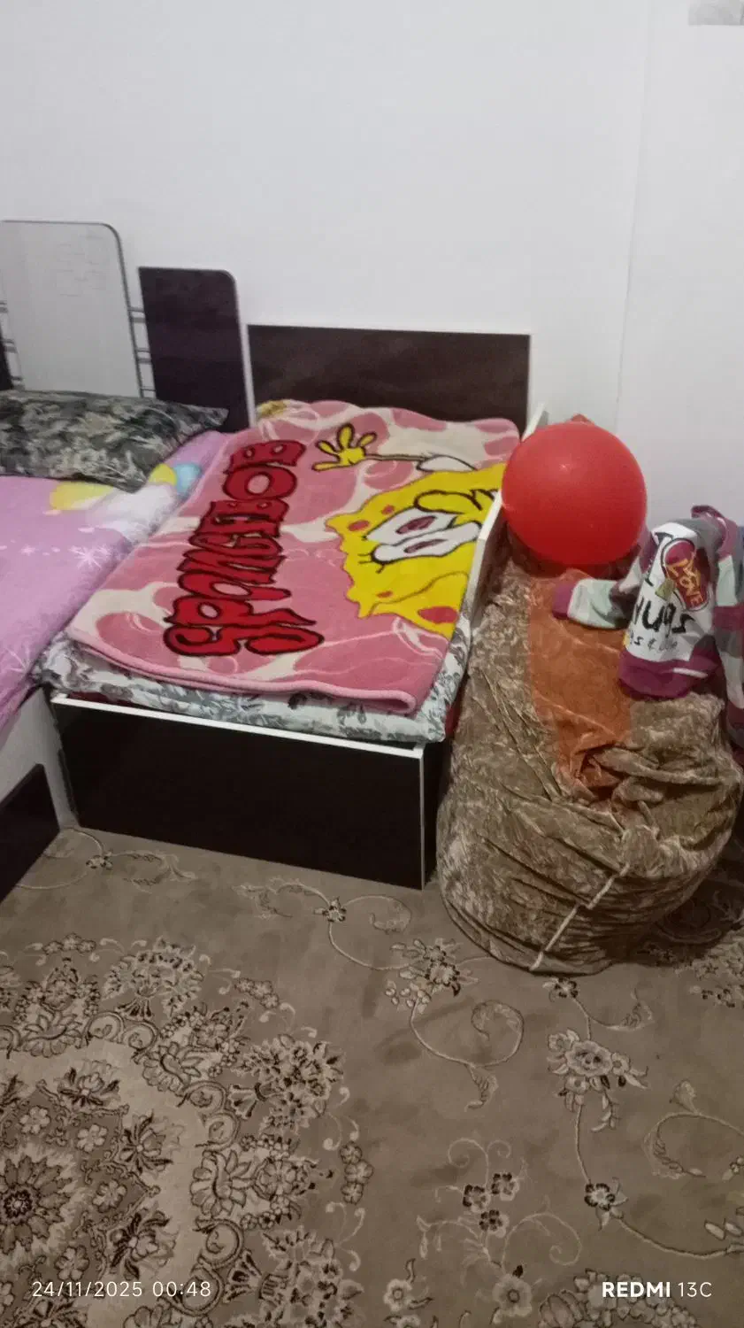 تخت و کمد نوجوان|تخت و سرویس خواب|فردیس, شهرک شهید حسینی|دیوار