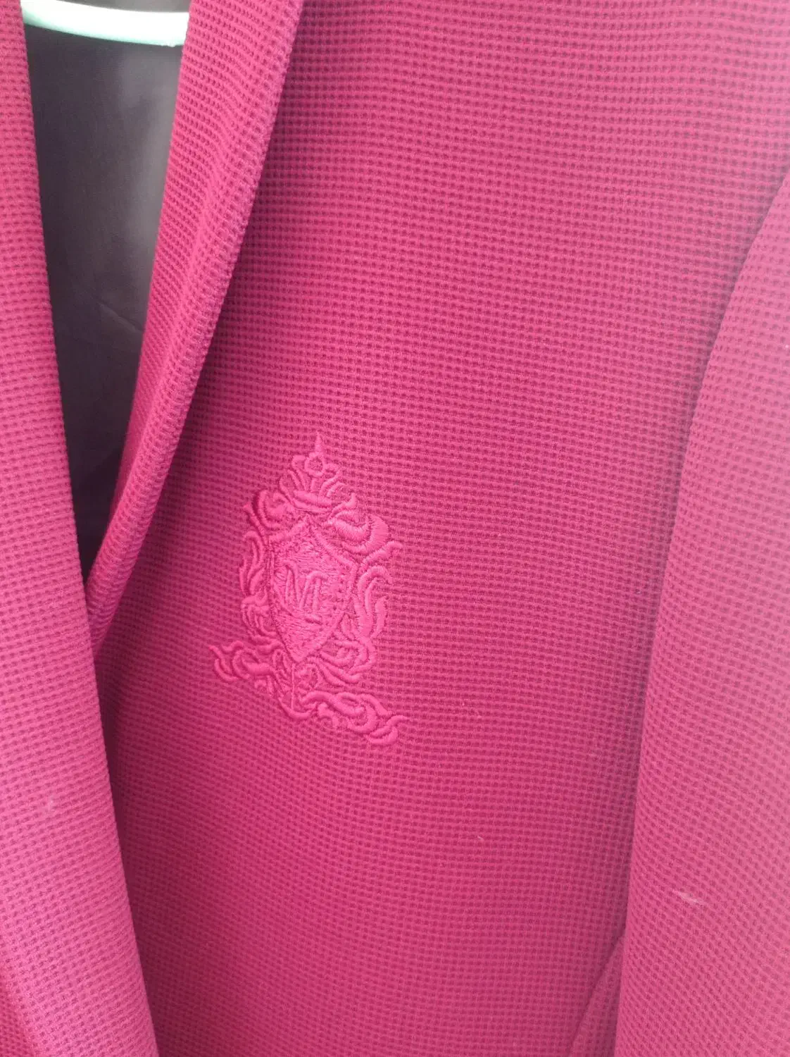 کت تک درحد نو|لباس|پرند, فاز ۴|دیوار