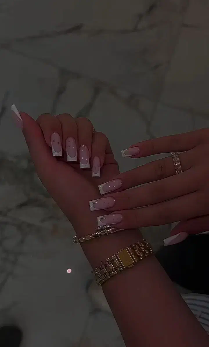 تخفیف کاشت و ترمیم ناخن|خدمات آرایشگری و زیبایی|شاهین‌شهر, فردوسی|دیوار