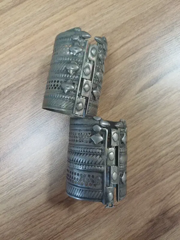 فروش دستبند نقره قجری|کلکسیون اشیاء عتیقه|تهران, دریا|دیوار