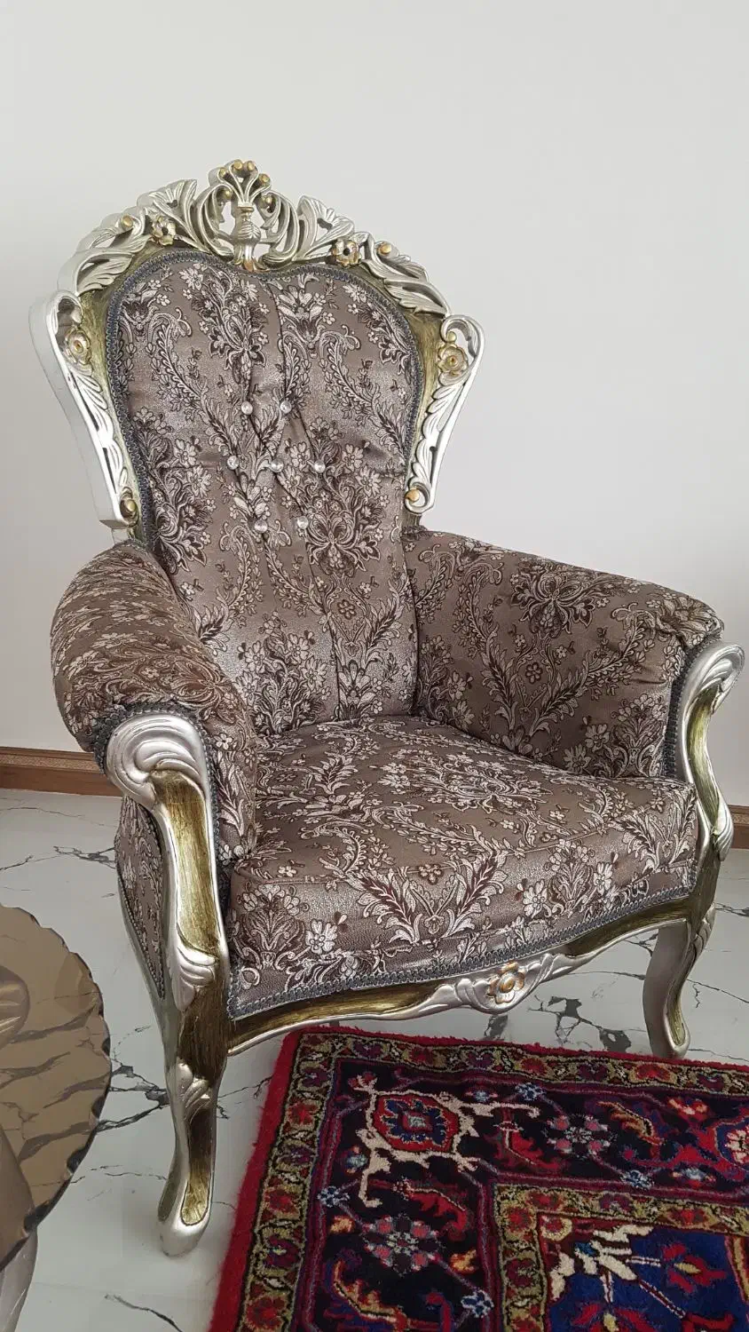 یک سرویس مبلمان ۹ نفره|مبلمان خانگی و میز عسلی|هشترود, |دیوار