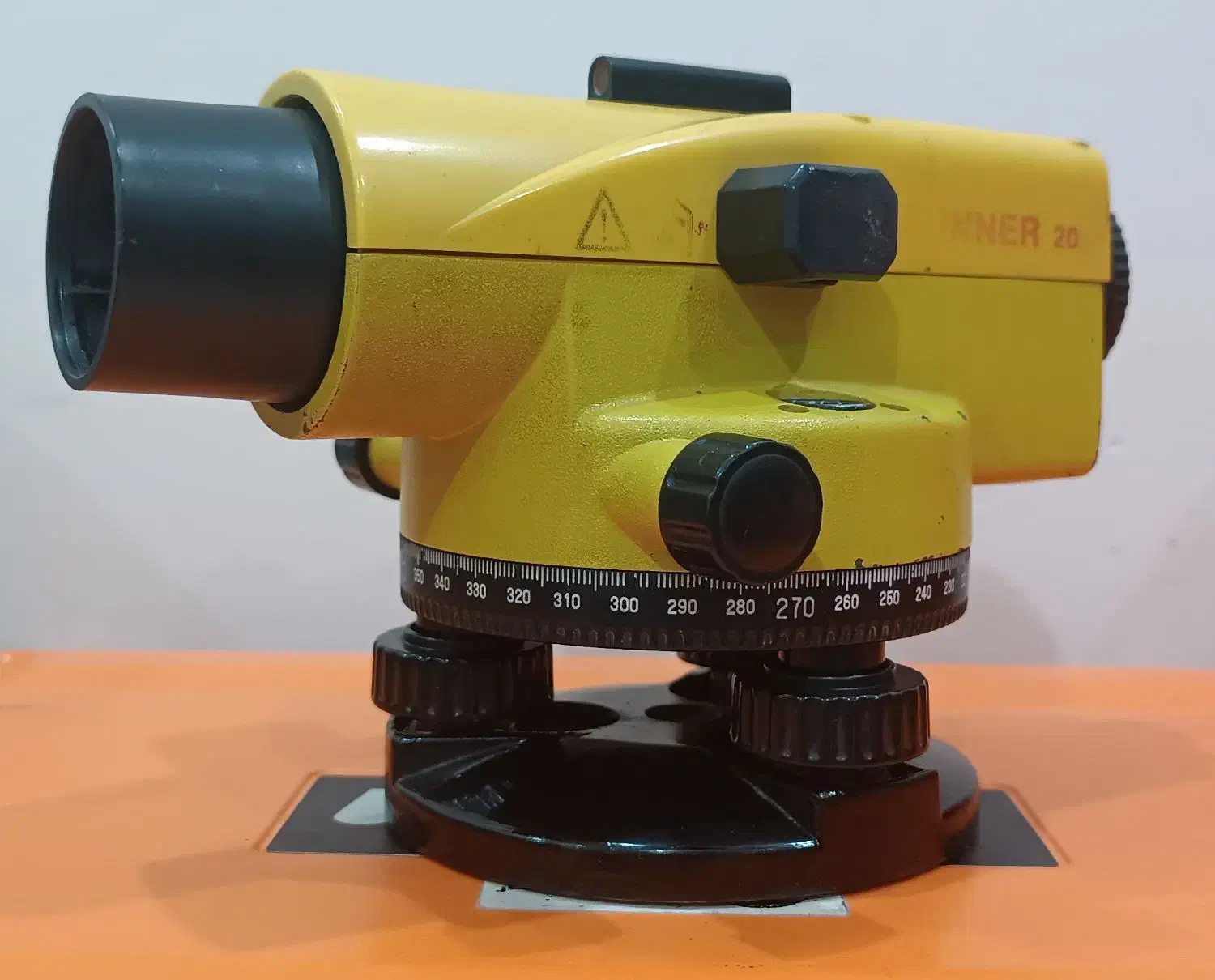 دوربین نقشه برداری،ترازیاب،نیوو،لایکا|ابزارآلات|مشهد, جاهد شهر|دیوار