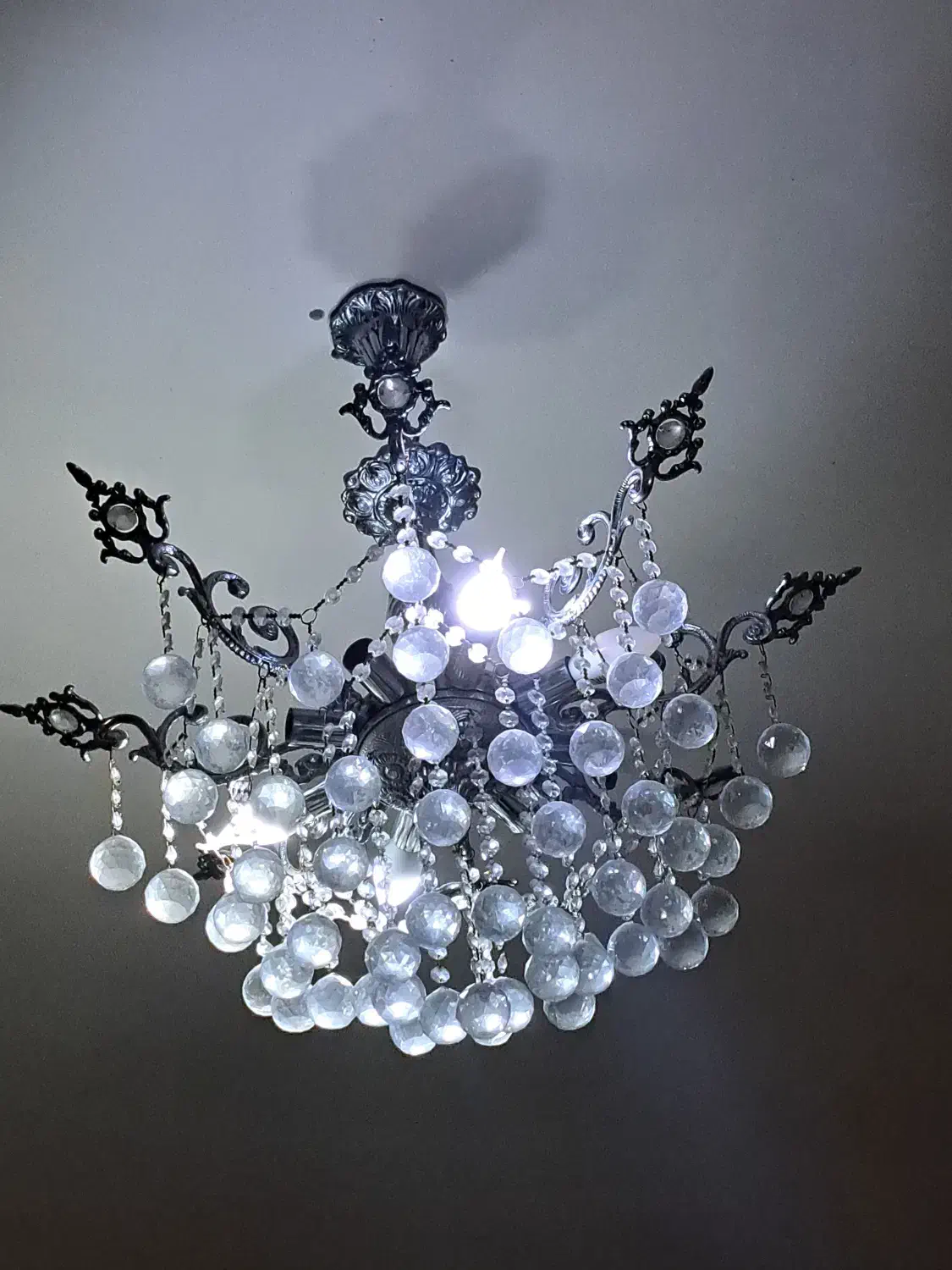 لوستر8شاخه برنز|لوستر و چراغ آویز|تبریز, |دیوار