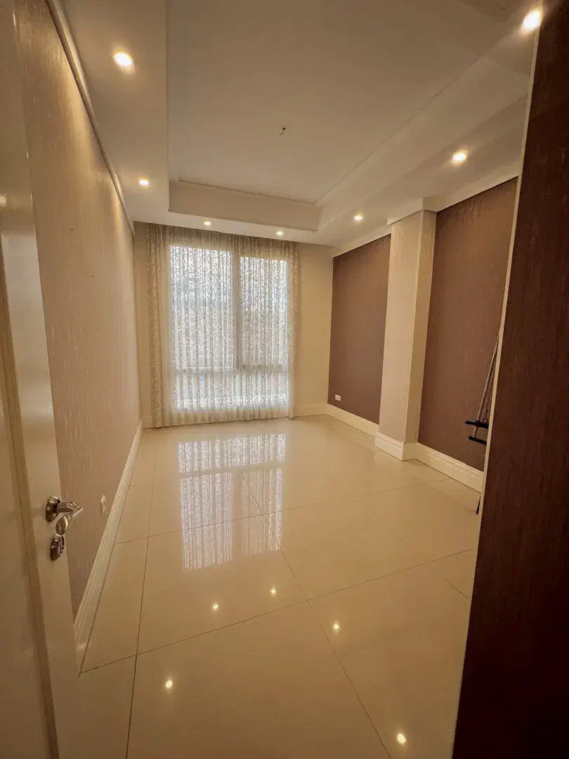 اقدسیه ۱۷۵متر آجودانیه لابی مجلل ۲پارکینگ تراس