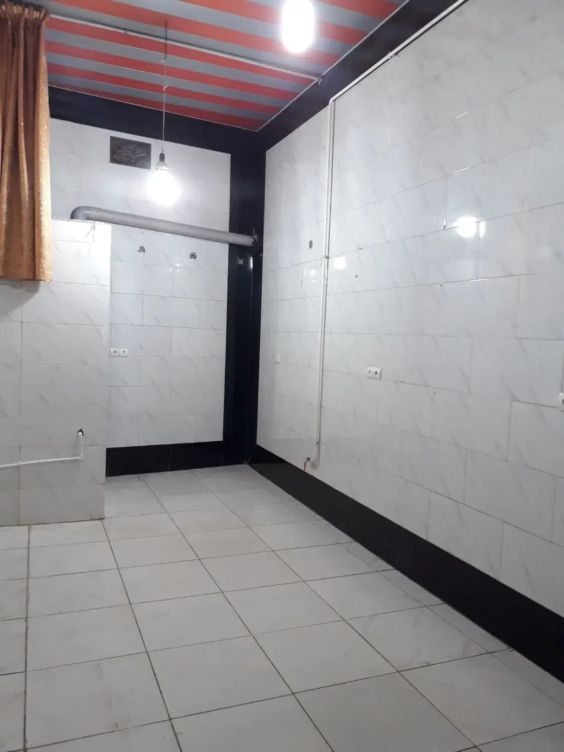 مغازه فروشی نایسر خیابان اصلی|فروش مغازه و غرفه|سنندج, |دیوار