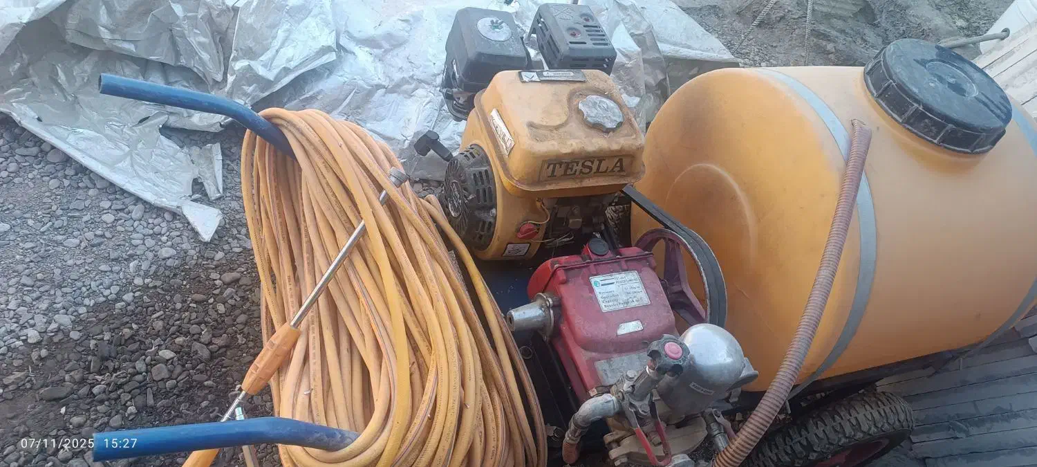 سم پاش فرغونی|ابزارآلات|اژیه, |دیوار