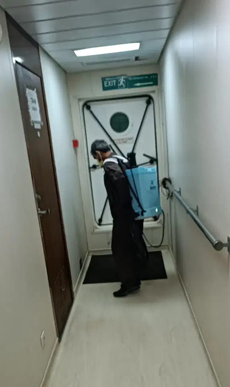 شرکت سمپاشی 100٪تضمینی|خدمات نظافت|بوشهر, |دیوار