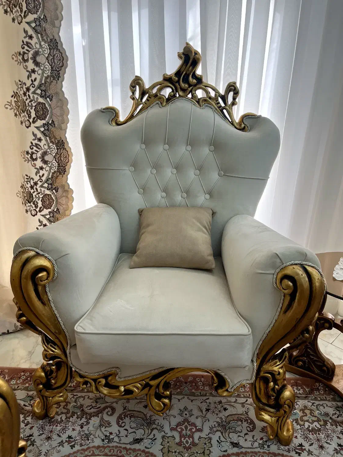 مبل سلطنتی 7 نفره|مبلمان خانگی و میز عسلی|میانه, |دیوار